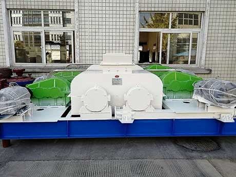 對(duì)輥破碎機(jī)型號(hào)參數(shù)詳細(xì)介紹,小型砂石廠專(zhuān)用福利（附破碎制沙視頻）