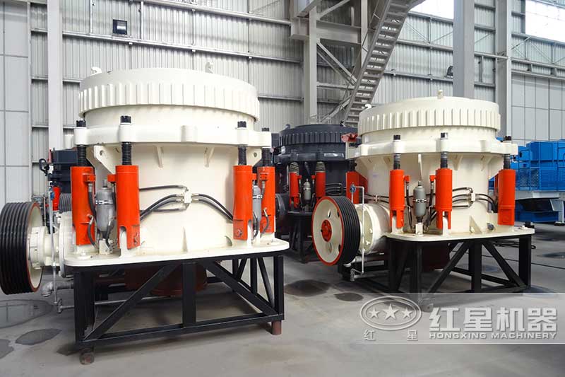 我公司新型全液壓圓錐破碎機(jī)